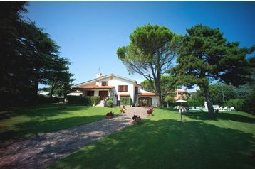 Италия Privát Duino, Экстерьер